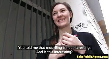 phim sex ae ruột Cô phim sex online gái từ chán nản fucks với một nhân viên bảo vệ.