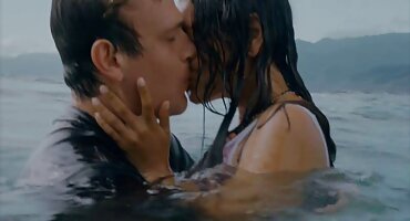 sex bạn vợ Bác sĩ fucks bệnh nhân và xnxx moi bạn gái của mình trong văn phòng.