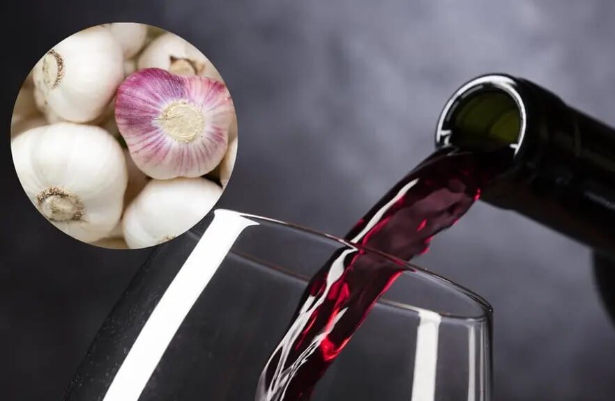 Beneficios del vino tinto con ajo y cebolla morada: descubre sus propiedades antioxidantes