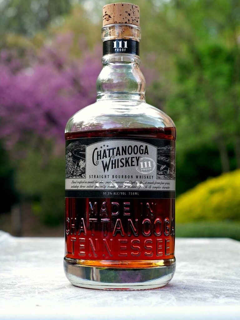 descubre la intensidad del chattanooga whisky 111 bourbon una prueba inolvidable