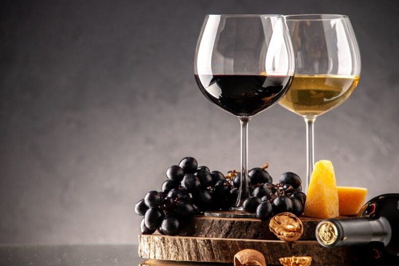 descubre la magia de la uva y el vino en la imperdible feria